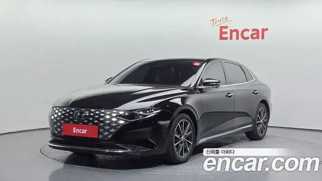 Hyundai Grandeur 2.5 Le Blanc 2022