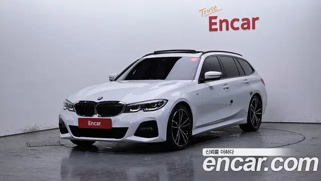 BMW 3-Series 320d Touring M Sport 2021