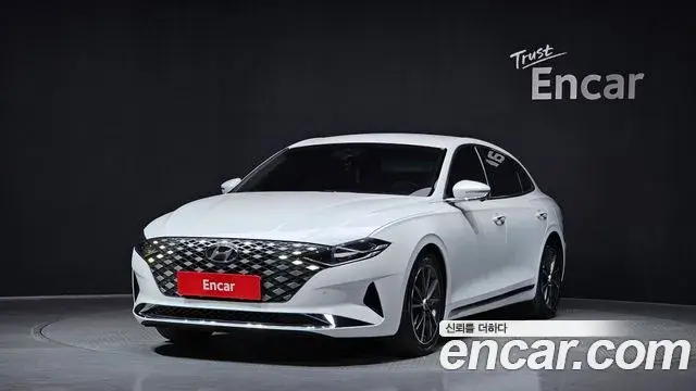 Hyundai Grandeur 2.5 Le Blanc 2022