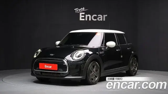 Mini Cooper 5Door Classic Third Generation 2022