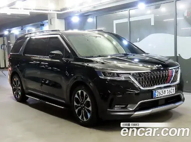 Kia Carnival Diesel 9-Seater Noblesse 2021