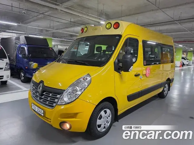 Renault Korea Master School Bus 20-Seater 2020