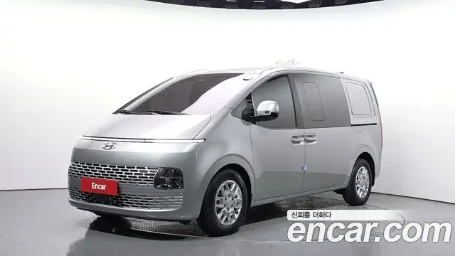 Hyundai Staria Cargo 5-Seater Modern 2022
