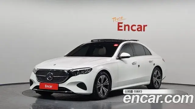 Mercedes-Benz E-Class E200 Avantgarde 2025