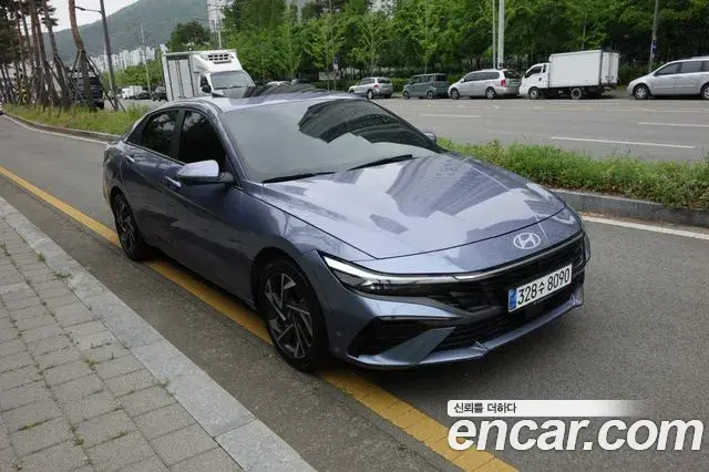 Hyundai AVANTE 1.6 Inspiration 2023