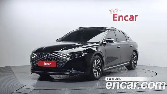 Hyundai Grandeur Le Blanc 2021
