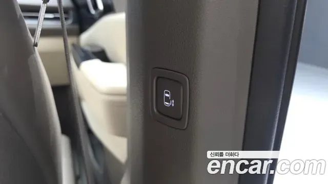 Kia Carnival Diesel 9-Seater Prestige 2020 — фото 32