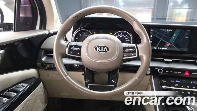 Kia Carnival Diesel 9-Seater Prestige 2020 — фото 13