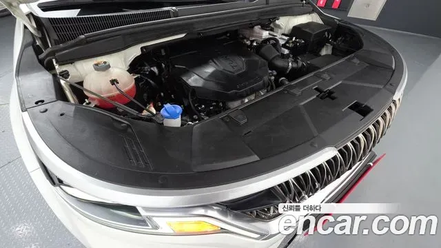 Kia Carnival Diesel 9-Seater Prestige 2020 — фото 6