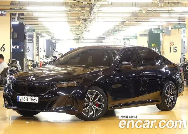 BMW 5-Series 520i Special Edition 2024