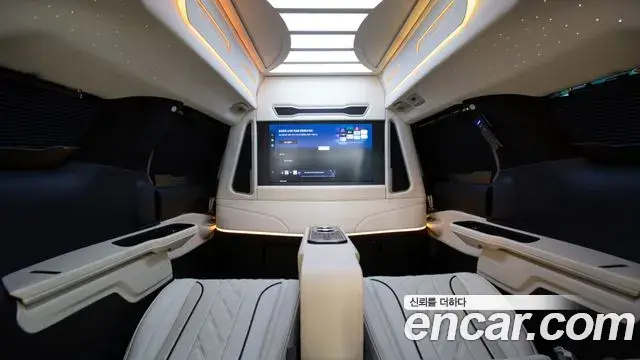 Kia Carnival Gasoline 9-Seater Hi Limousine (7-seater Limousine(Special vehicle) 2026