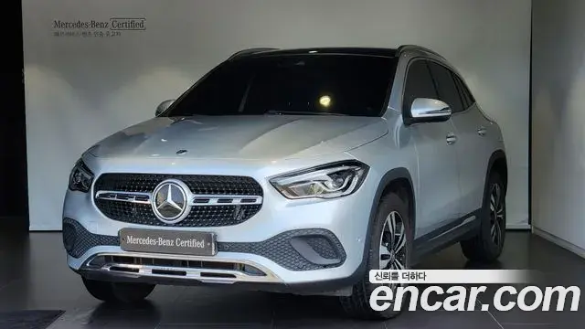Mercedes-Benz GLA-Class GLA220 2021