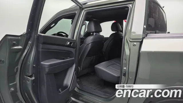 SsangYong Rexton Diesel 2.2 4WD Prestige 2021 — фото 17