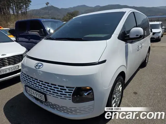 Hyundai Staria Cargo 3-Seater Modern 2023