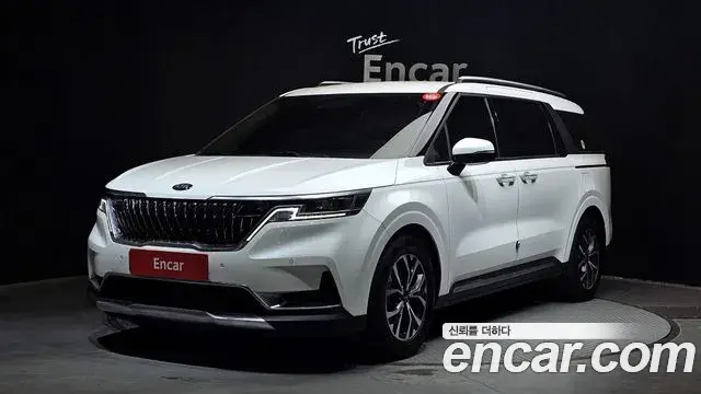 Kia Carnival Diesel 9-Seater Noblesse 2021
