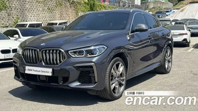 BMW X6 M50i 2022