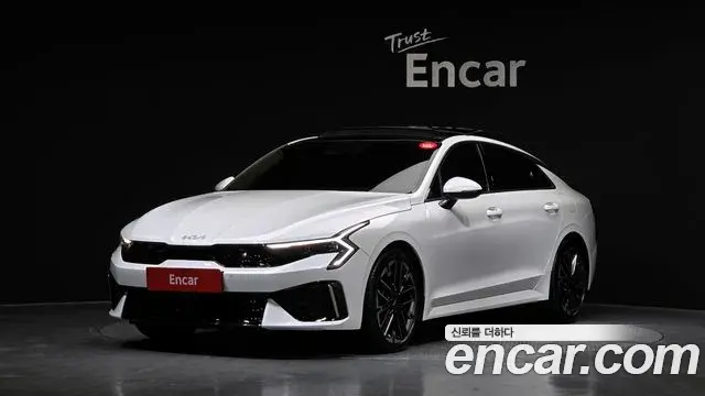 Kia K5 1.6 Turbo Signature 2024