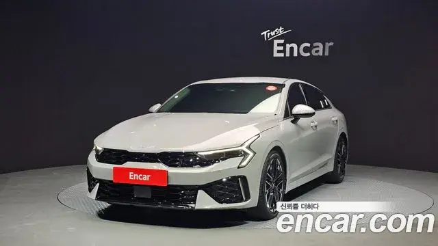 Kia K5 1.6 Turbo Signature 2023