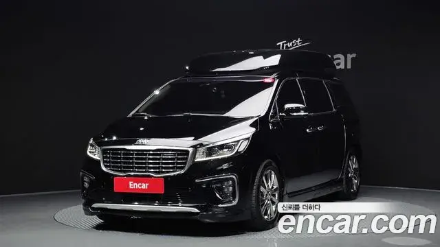 Kia Carnival 9-Seater Hi-Limousine Prestige 2019