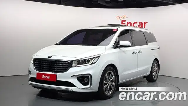 Kia Carnival 9-Seater Prstige 2019