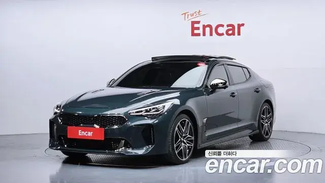 Kia Stinger 3.3 GT AWD 2022