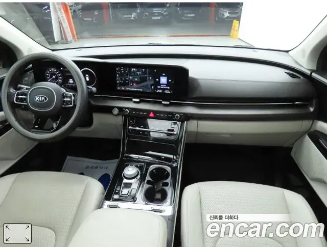 Kia Carnival Gasoline 9-Seater Signature 2021 — фото 7