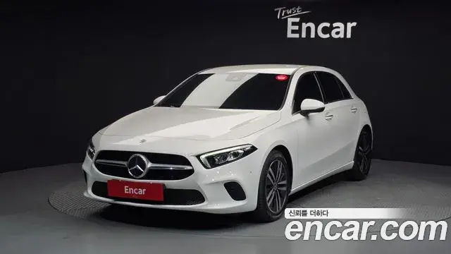 Mercedes-Benz A-Class A220 Hatchback 2022