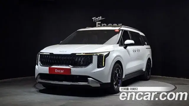 Kia Carnival Diesel 9-Seater Noblesse 2024