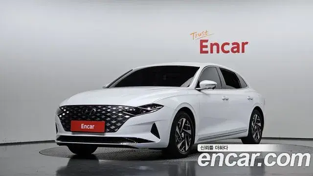 Hyundai Grandeur Exclusive 2020
