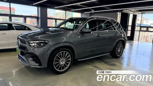 Mercedes-Benz GLE-Class GLE450 4MATIC 2025