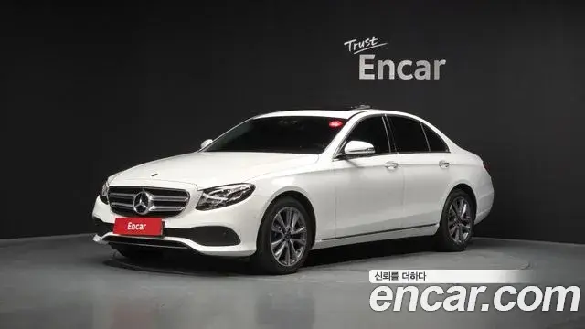 Mercedes-Benz E-Class E300 4MATIC Avnatgarde 2019