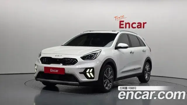 Kia Niro 1.6 HEV Signature 2021