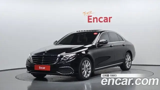 Mercedes-Benz E-Class E300 4MATIC Exclusive 2019