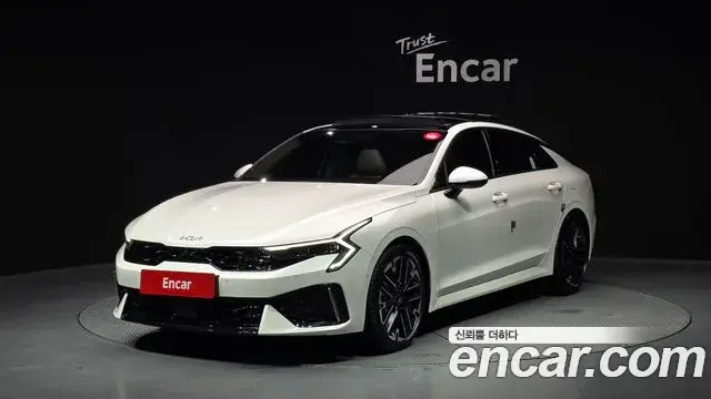 Kia K5 1.6 Turbo Signature 2025