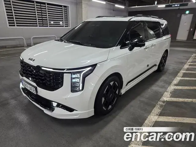 Kia Carnival Diesel 9-Seater Signature 2023