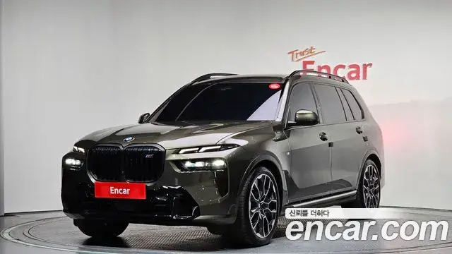 BMW X7 xDrive 40i M Sport 7STR 2025