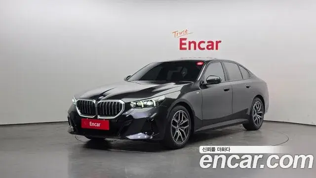 BMW 5-Series 520i M Sport 2025