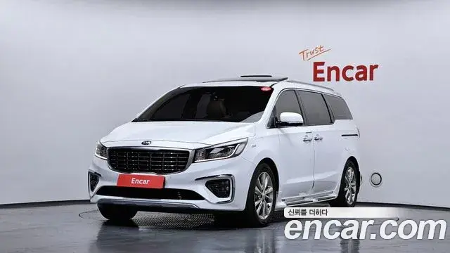 Kia Carnival 9-Seater Noblesse Special 2019