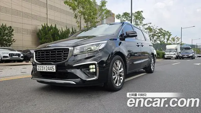 Kia Carnival 9-Seater Noblesse Special 2020