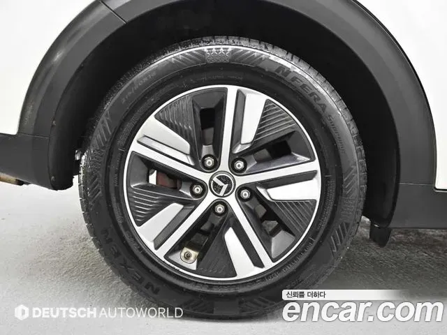 Kia Niro 1.6 HEV Prestige 2019 — фото 5