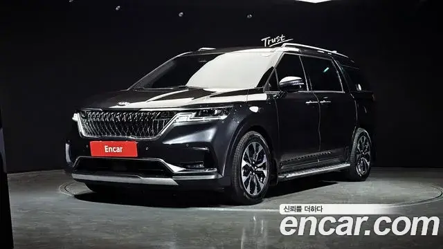 Kia Carnival Diesel 9-Seater Noblesse 2021