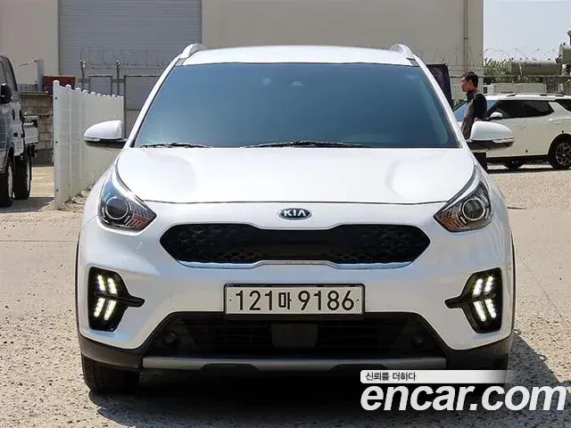 Kia Niro 1.6 HEV Prestige 2021