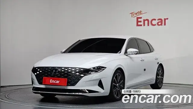 Hyundai Grandeur 2.5 Le Blanc 2021