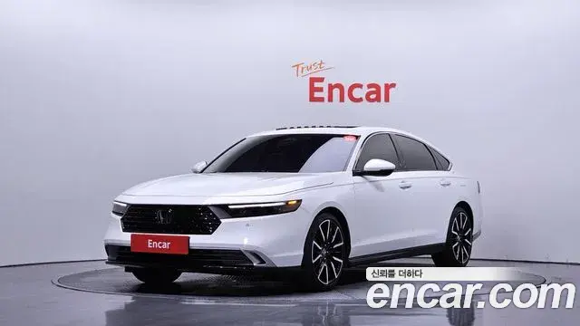 Honda Accord 2.0 Hybrid Touring 2024
