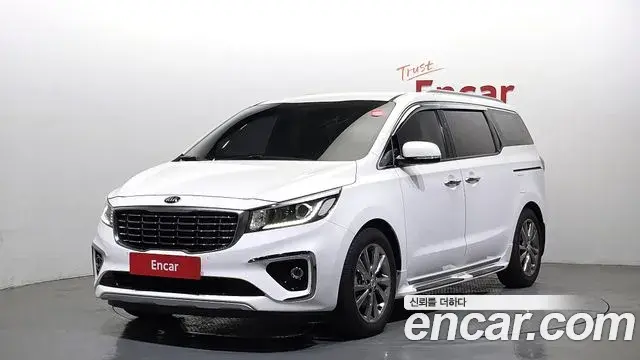 Kia Carnival 9-Seater Prstige 2019