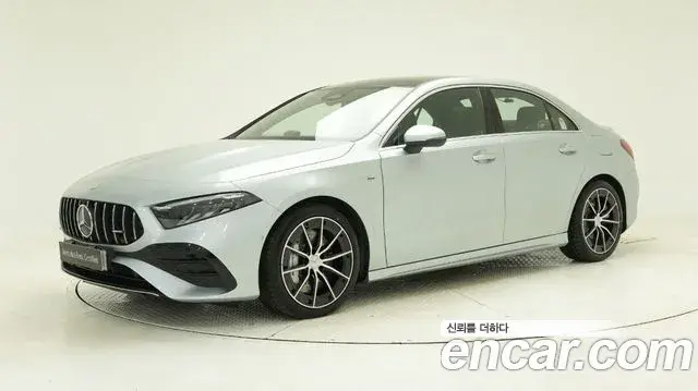 Mercedes-Benz A-Class AMG A35 4MATIC Sedan 2025