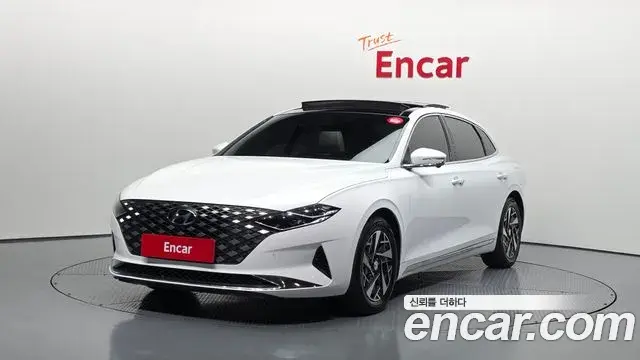Hyundai Grandeur Le Blanc 2022