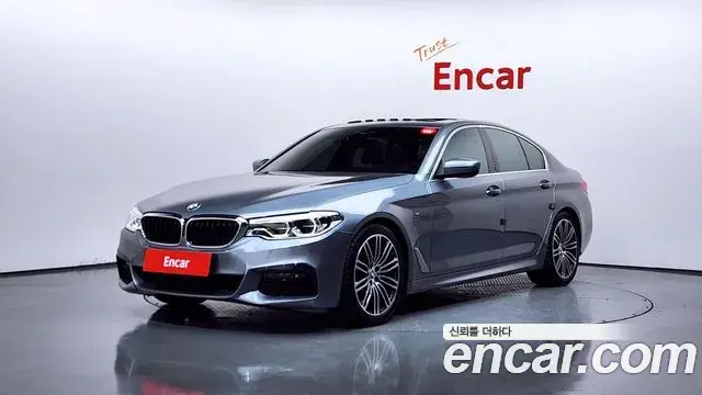 BMW 5-Series 530i M Sport Package Plus 2019
