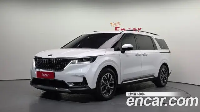 Kia Carnival Gasoline 9-Seater Signature 2020