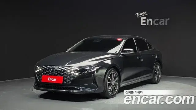 Hyundai Grandeur 2.5 Le Blanc 2022